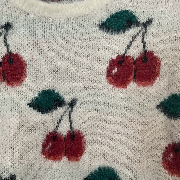 Shrinking violet fuzzy sweater size large - Picture 2 of 4